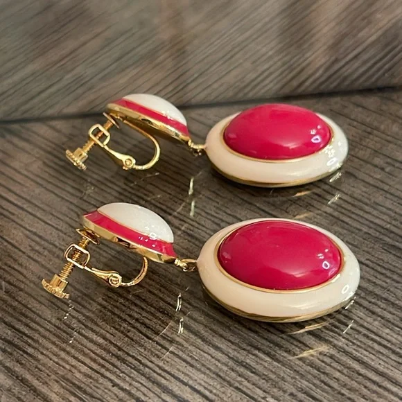 Vintage Joan Rivers Red and Ivory Drop Enamel Clip Earrings - Picture 8 of 16